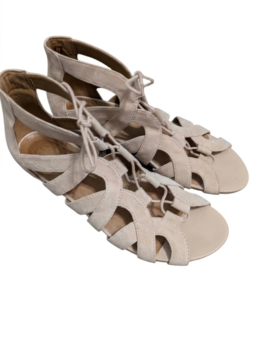 Clarks Artisan Suede Gladiator Sandals Women's 7.5 M Beige Lace Up Wedge Heel - Picture 2 of 8
